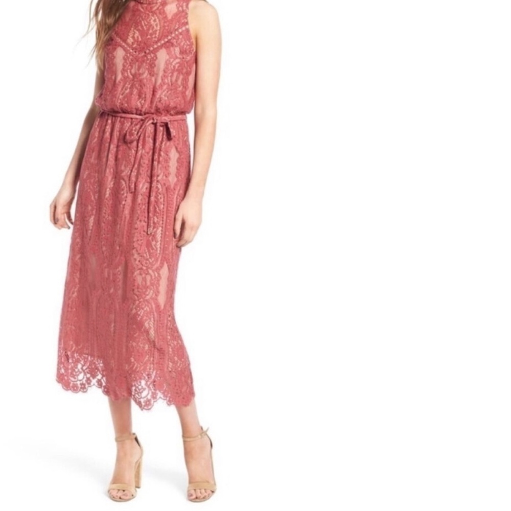 Wayf Portrait Dress